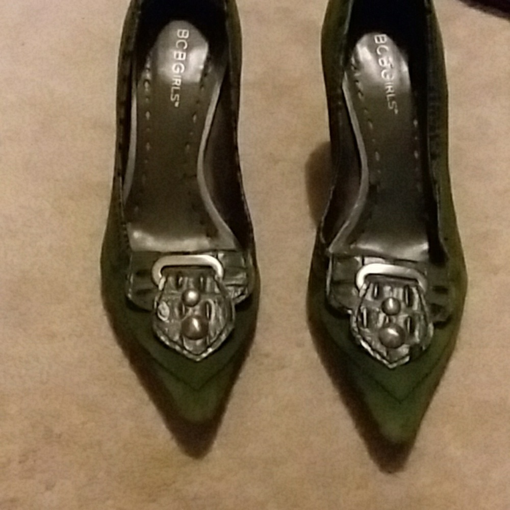 BCBG  sz 7.5